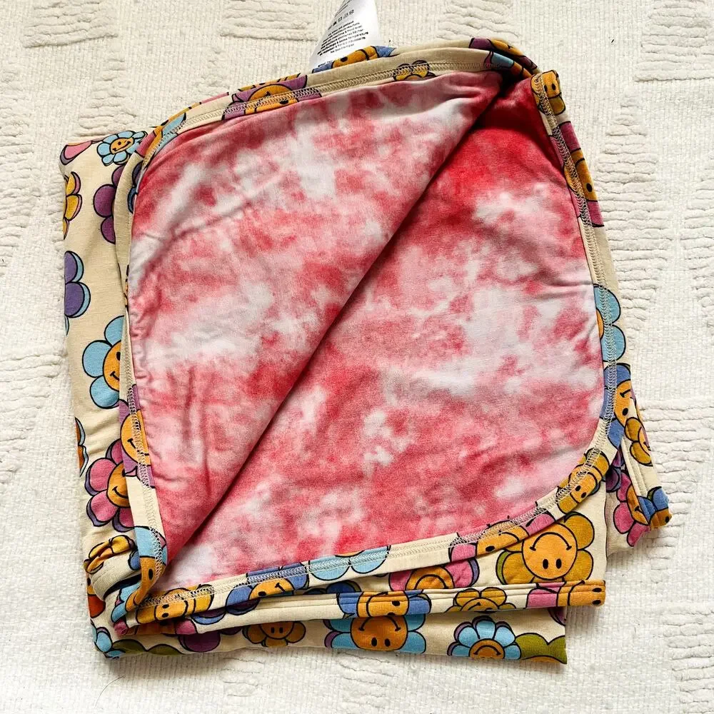 Posh Peanut Flower Power Reversible Patoo Blanket